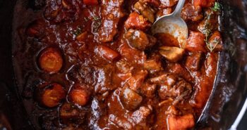 Slow Cooker Beef Bourguignon