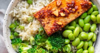 Chili Oil Seared Tofu Bowls