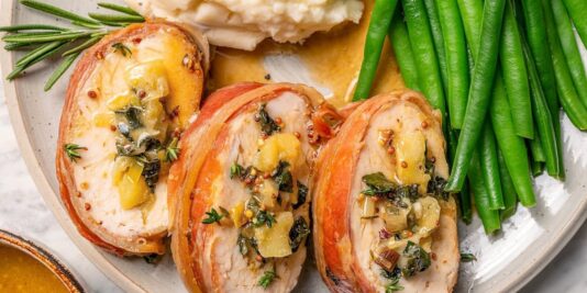 Receita de lombo de peru recheado embrulhado com presunto